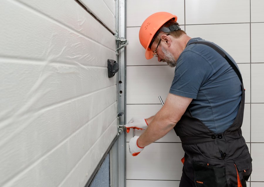 Garage-door work by Master Garage Door Co. in Philadelphia, PA