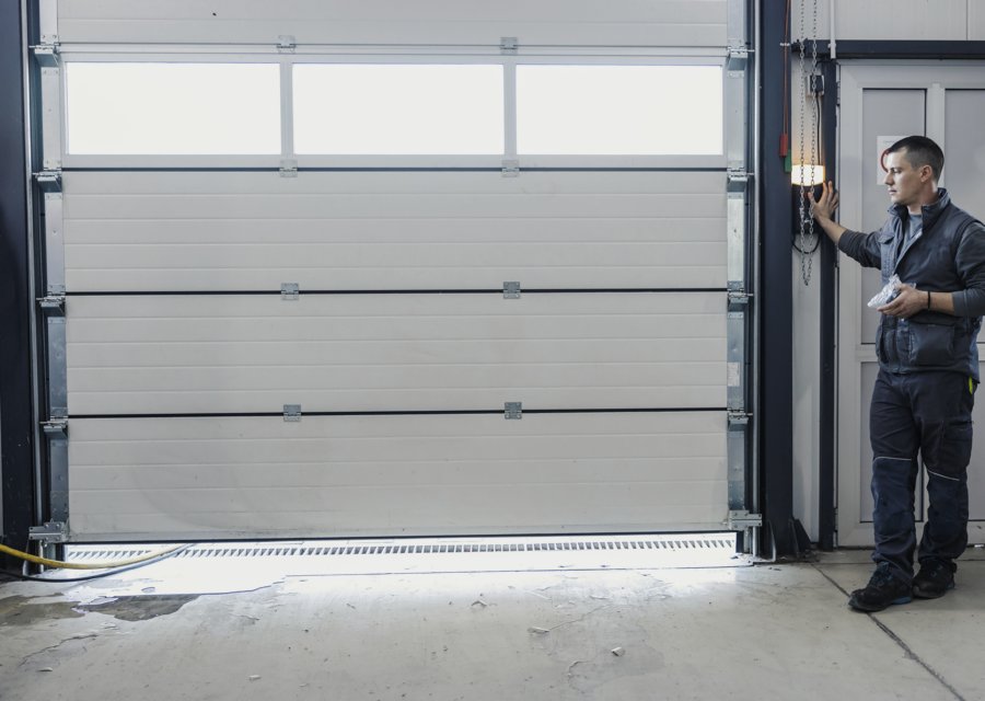 Garage-door work by Streamline Garage Doors in Houston, TX