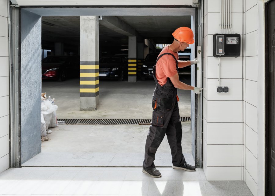 Garage-door work by Turbo Garage Door in Plano, TX