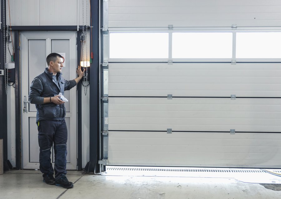 Garage-door work by E.S Garage Doors Inc. in Miami, FL