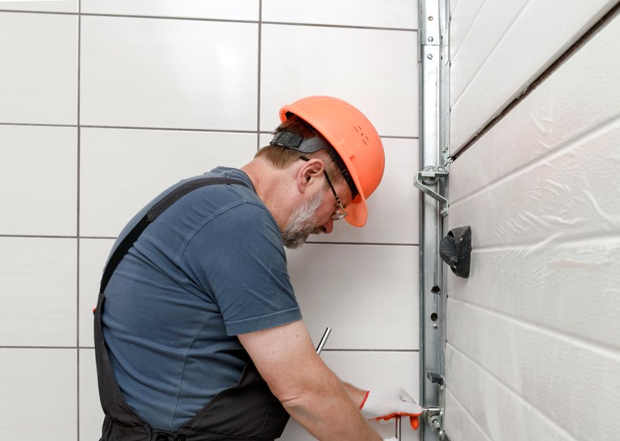 Garage-door work by Riwon Garage Door Solutions in Sedalia, MO