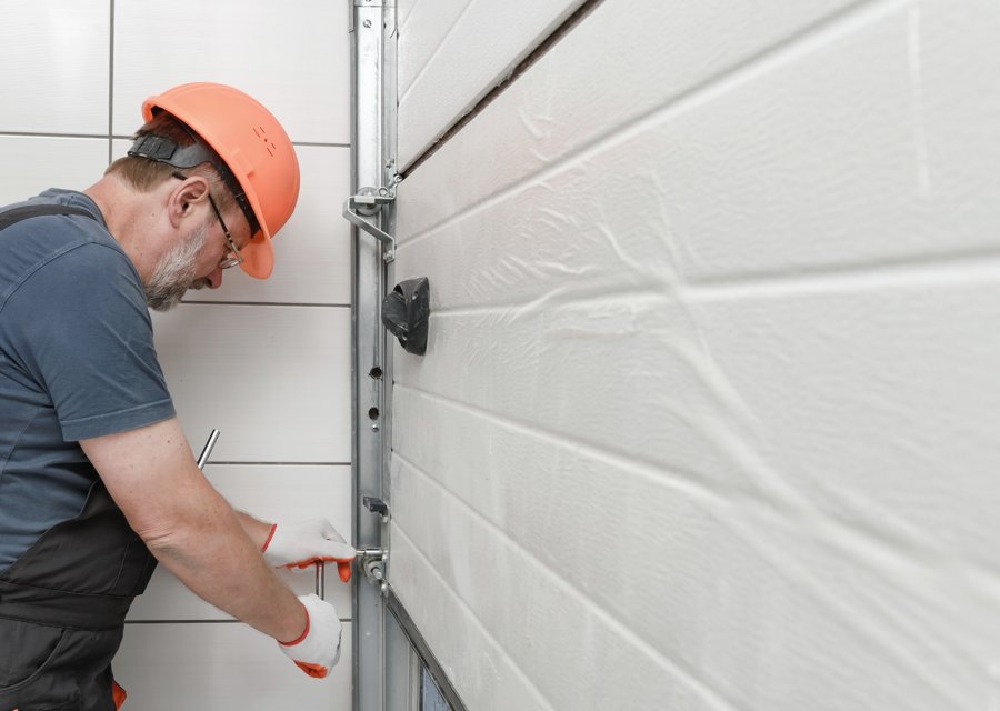 Garage-door work by Boundary Garage Door Repair in Green Cove Springs, FL