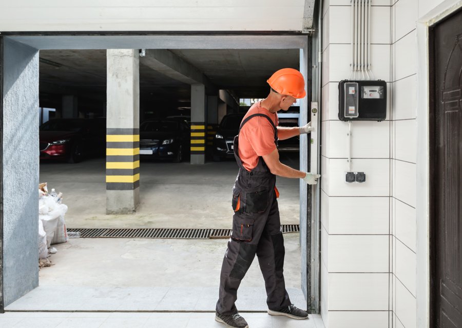 Garage-door work by Kevin's Garage Door in Maplewood, MN