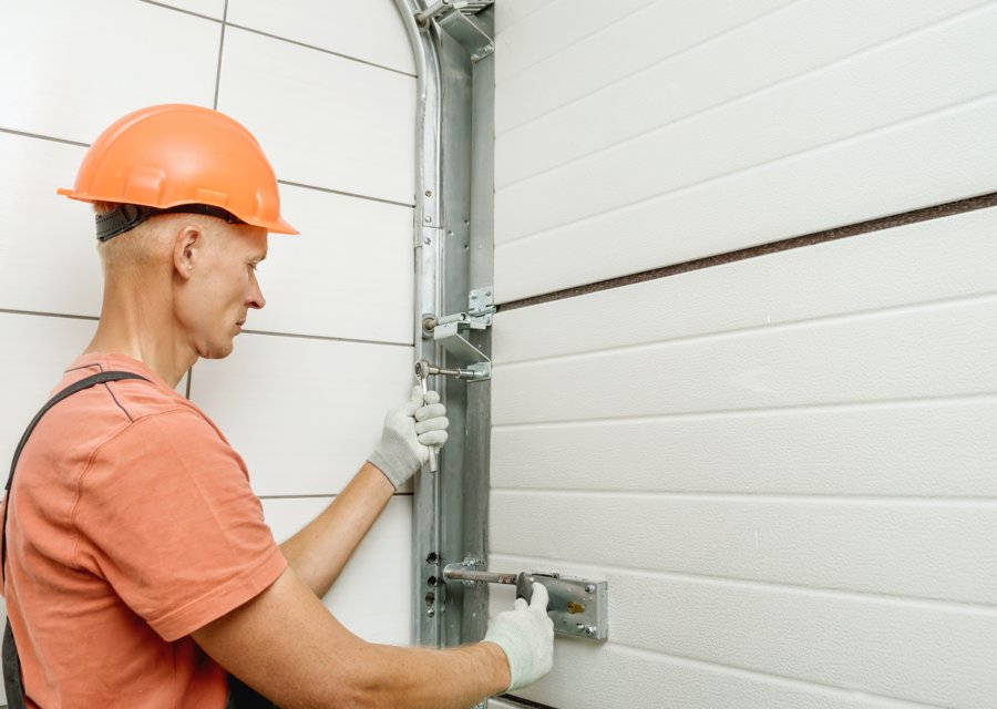 Garage-door work by Sunline Garage Doors LLC in Houston, TX