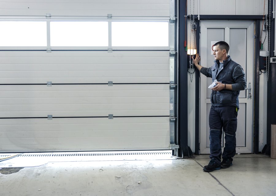 Garage-door work by Andrew Garage Door's Repair in Clermont, FL