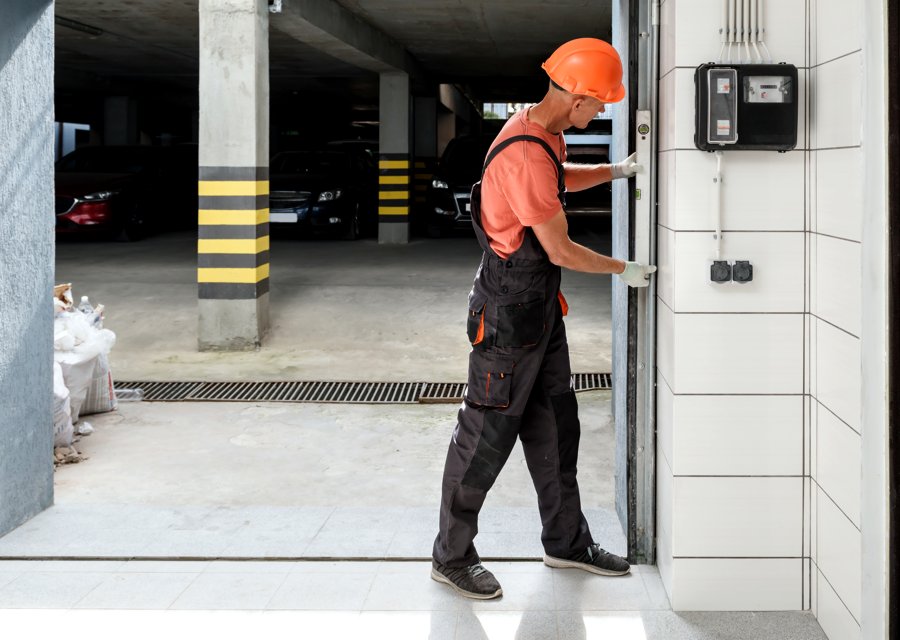 Garage-door work by Menomonee Garage Door Repair in Peoria, IL