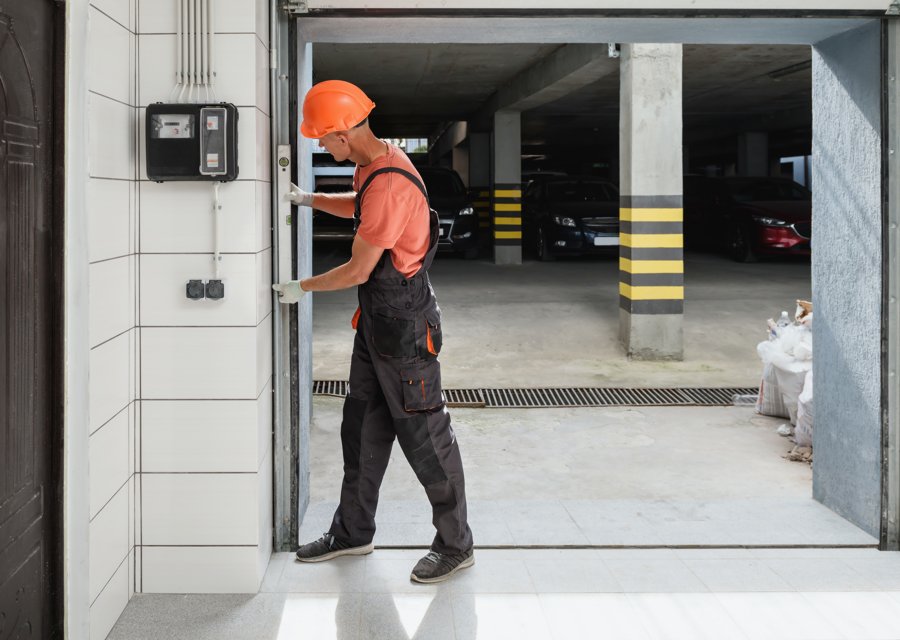Garage-door work by Gurnee Garage Door in Chicago, IL