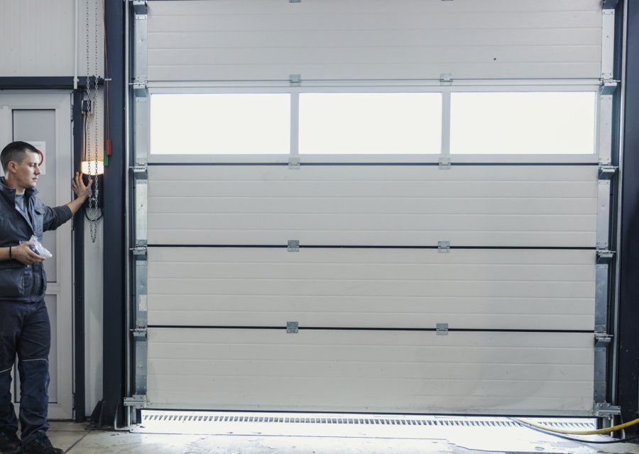 Garage-door work by Good Golly Garage Doors LLC in Sunnyside, WA