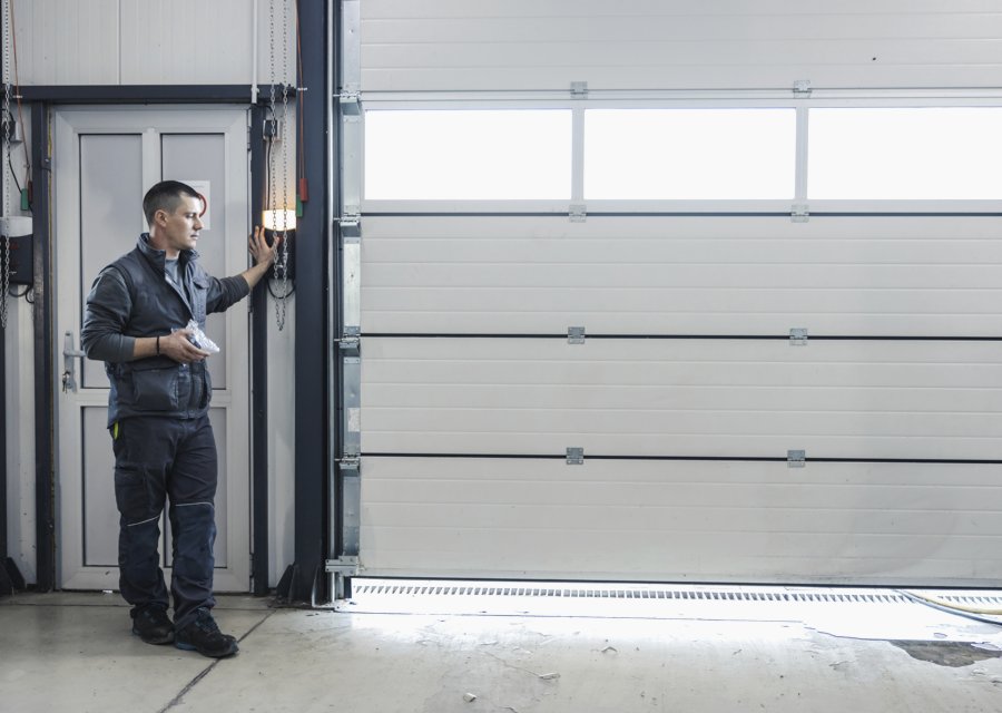 Garage-door work by Top Tier Garage Door Repair in Los Angeles, CA
