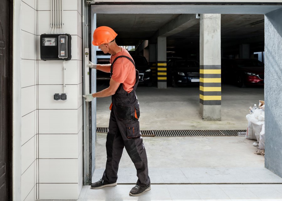 Garage-door work by Top One Garage Doors in Indianapolis, IN