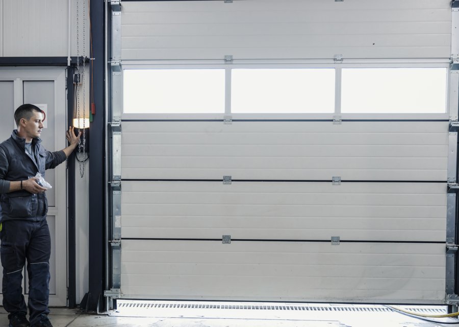 Garage-door work by Hillsborough Garage Door in Beverly Hills, CA