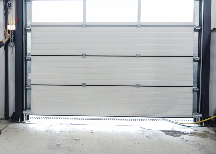 Garage-door work by MS Garage Door Service in Winter Springs, FL
