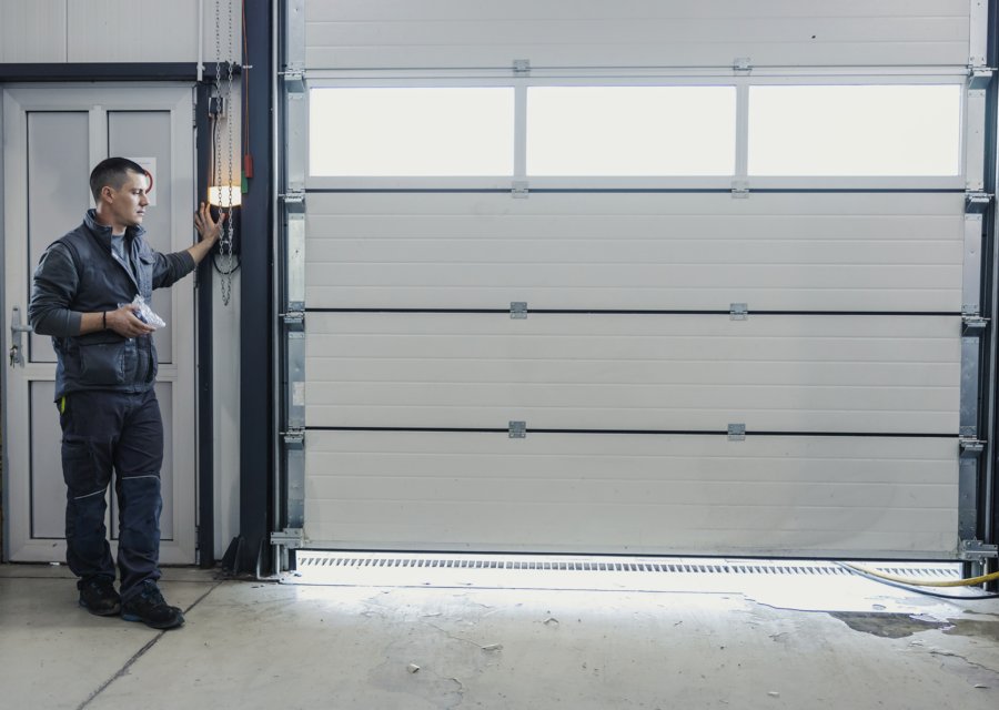 Garage-door work by Reliable Garage Door Repair in Evansville, IN