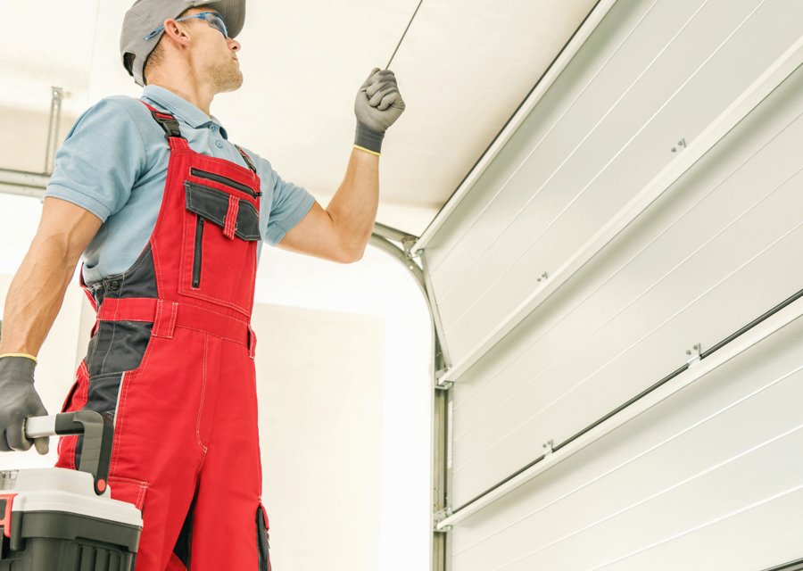 Garage-door work by G & G Garage Door in Irving, TX